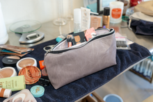 Load image into Gallery viewer, Mini Makeup Bag - Purple
